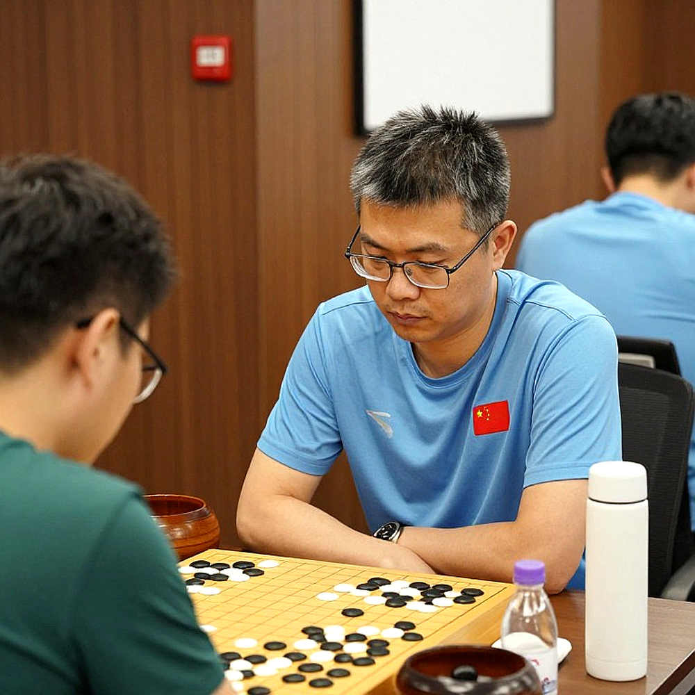 Elon Musk thách thức AI giải mã cờ vua: Phản ứng của Chess.com gây xôn xao dư luận